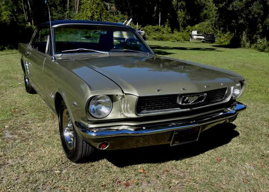 ford_mustang_1966_coupe_green_petrol_garage_1.jpg